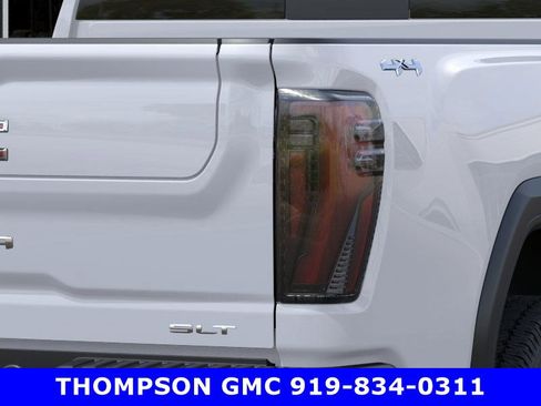 New 2025 GMC Sierra 2500 SLT w/ SLT Premium Package image 11