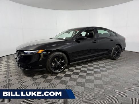 Used 2025 Honda Accord SE image 1