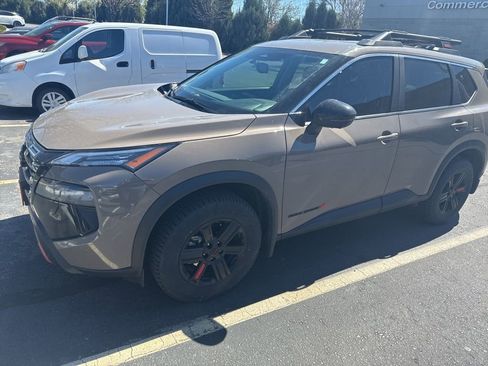 Used 2025 Nissan Rogue SV w/ Rock Creek Premium Package image 1