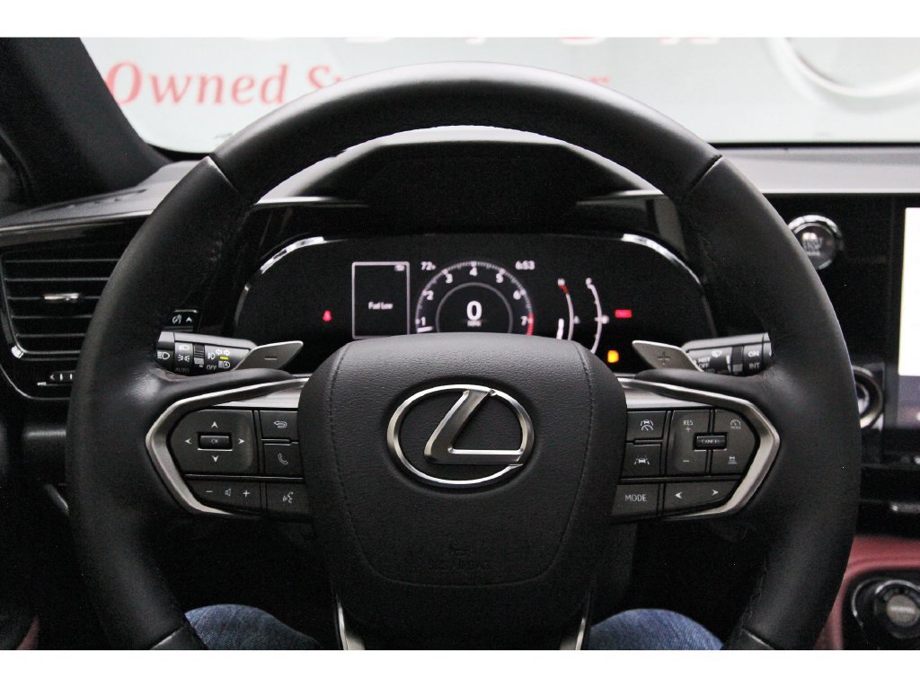 Used 2025 Lexus NX 250 FWD w/ Towing Package (2000 Lbs) image 15