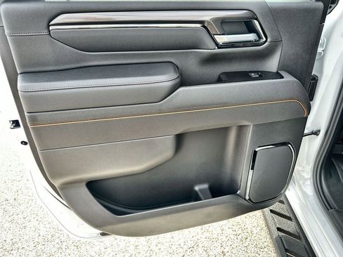 New 2026 GMC Sierra 2500 AT4 w/ AT4 Premium Plus Package image 15