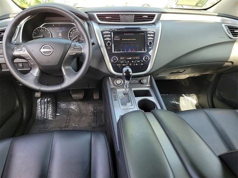 Used 2023 Nissan Murano SV image 5