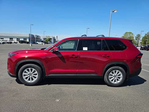 New 2026 Toyota Grand Highlander AWD Hybrid image 2