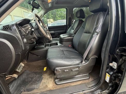 Used 2008 Chevrolet Silverado 3500 LT AWD/4WD image 6