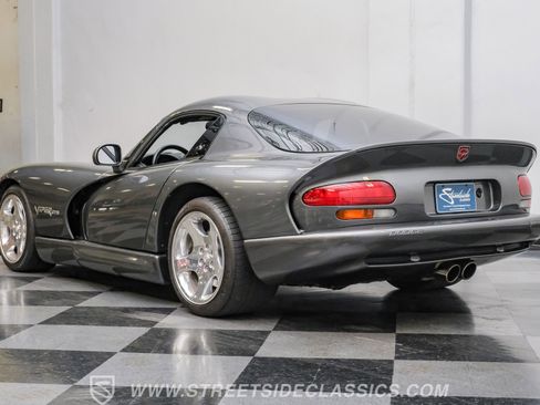 Used 2002 Dodge Viper GTS image 8