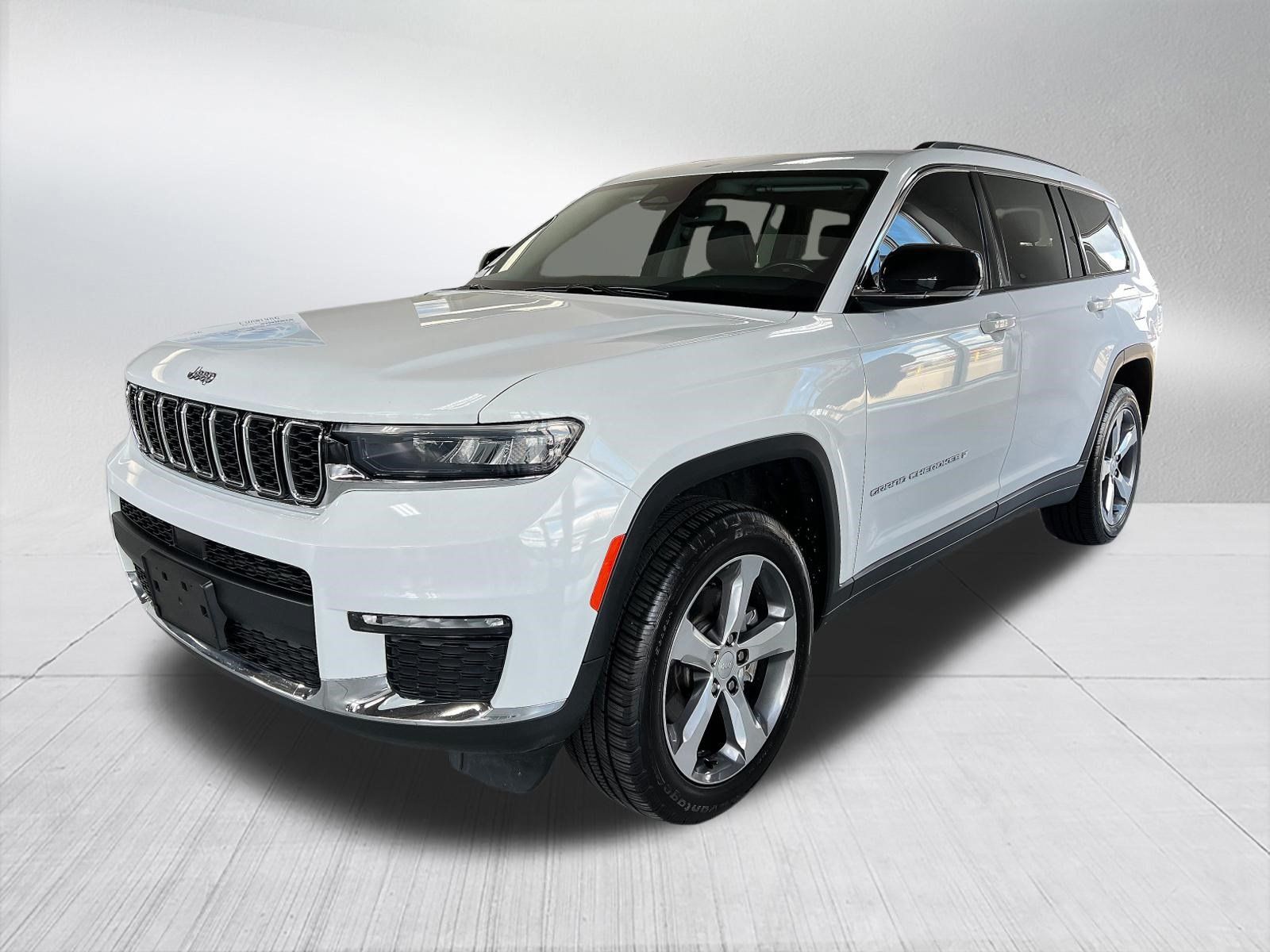 Used 2021 Jeep Grand Cherokee L Limited AWD/4WD image 1