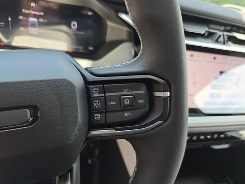 New 2026 Jeep Cherokee Limited AWD/4WD image 18