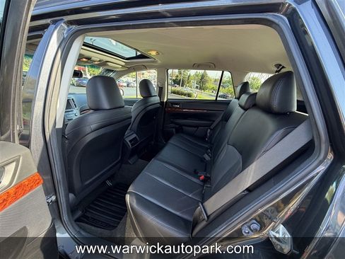 Used 2012 Subaru Outback 3.6R Limited AWD/4WD image 10