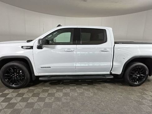 Used 2023 GMC Sierra 1500 Elevation w/ LPO, Elevation Black Package AWD/4WD image 5