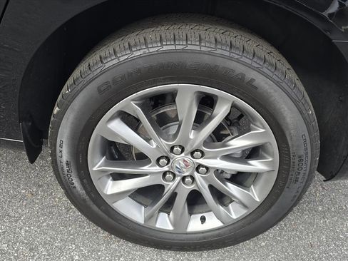 Used 2023 Buick Enclave Avenir w/ Avenir Technology Package image 14