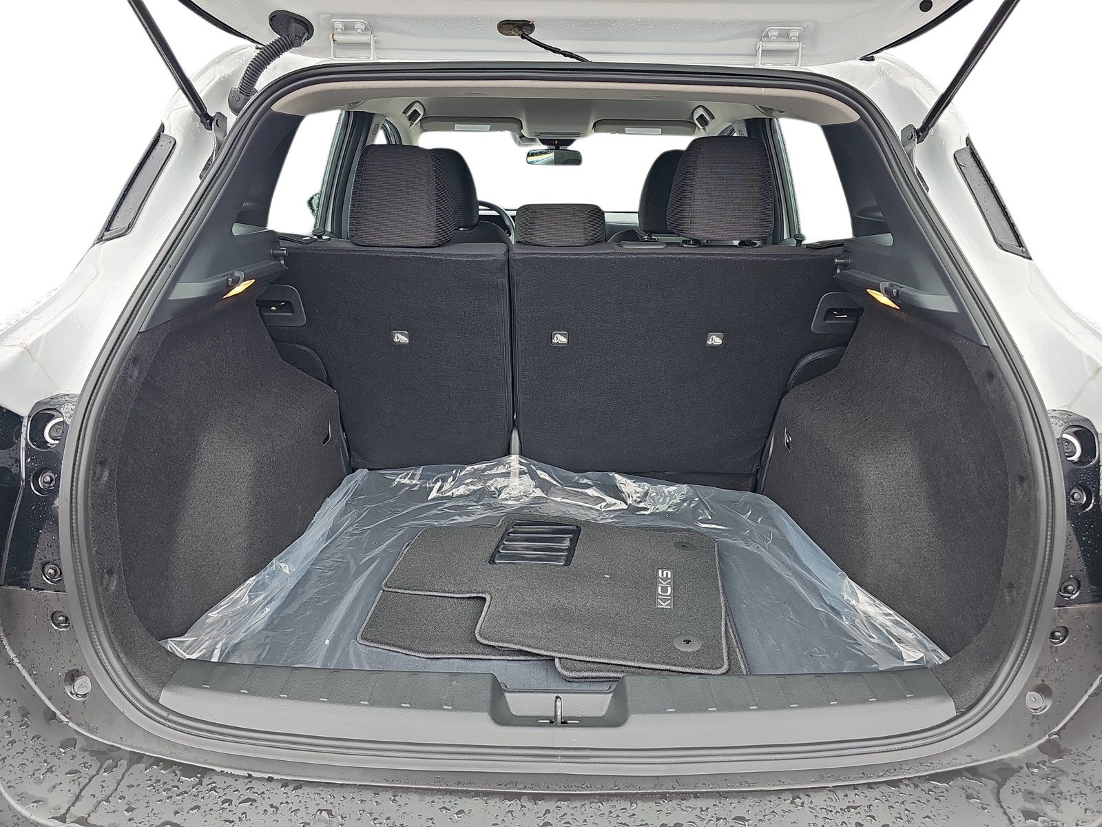 Used 2026 Nissan Kicks S FWD image 26