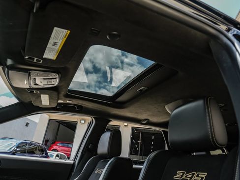 Used 2025 Dodge Durango R/T AWD/4WD image 4