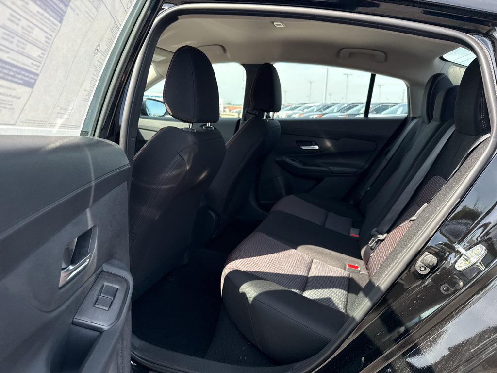 New 2027 Nissan Sentra SR FWD image 28