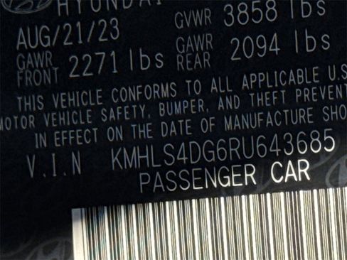 Used 2024 Hyundai Elantra SEL w/ Convenience Package image 34