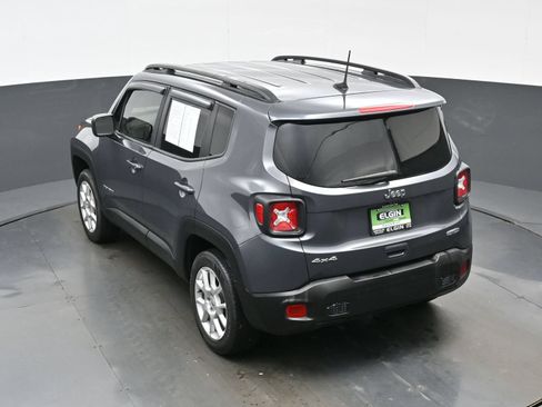 Used 2022 Jeep Renegade Latitude AWD/4WD image 36