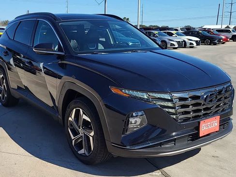 Used 2022 Hyundai Tucson Limited w/ Cargo Package AWD/4WD image 2