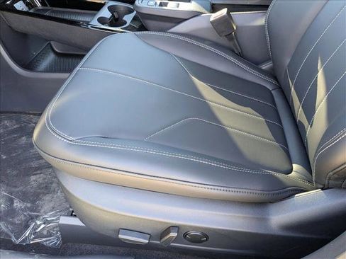 New 2026 Ford Mustang Mach-E Select image 4