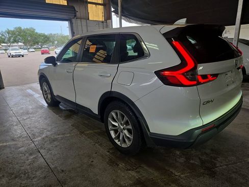 Used 2024 Honda CR-V EX image 4