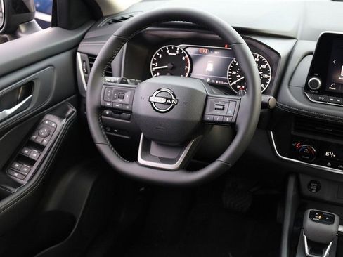 New 2026 Nissan Rogue SV image 25