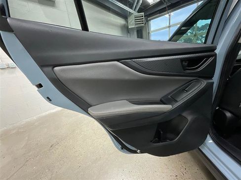 Used 2021 Subaru Crosstrek 2.5i Sport w/ Moonroof Package AWD/4WD image 18