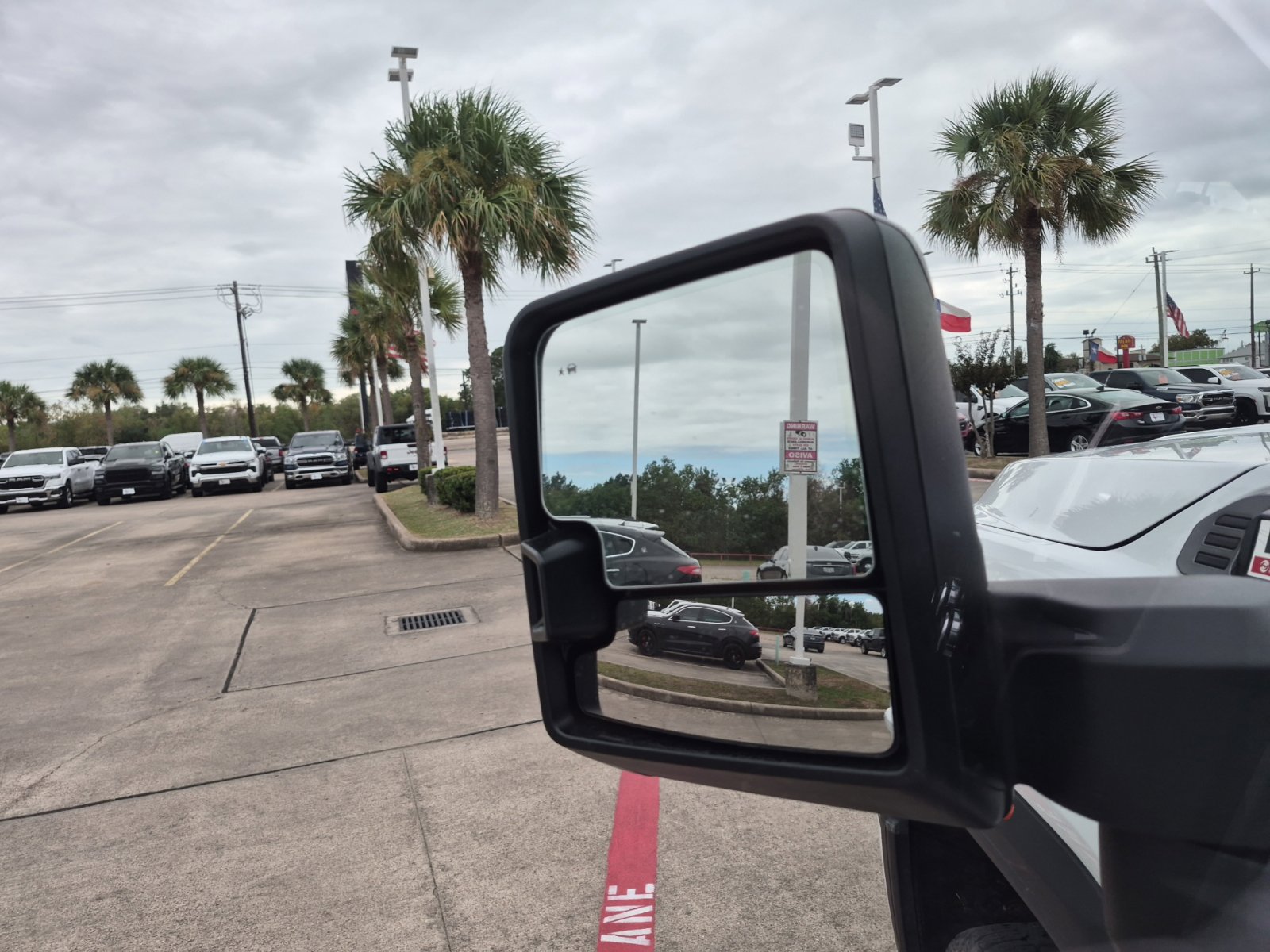 Used 2024 GMC Sierra 2500 AT4 w/ AT4 Premium Plus Package AWD/4WD image 13