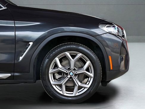 Used 2024 BMW X3 xDrive30i w/ Convenience Package image 10