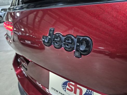 Used 2021 Jeep Grand Cherokee L Laredo AWD/4WD image 30
