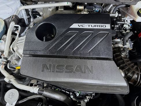 Used 2025 Nissan Rogue SV AWD/4WD image 35