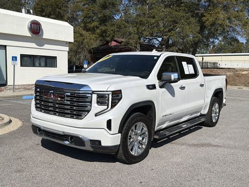 Used 2025 GMC Sierra 1500 Denali image 10