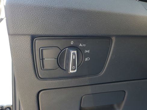 Used 2021 Volkswagen Arteon SE image 27