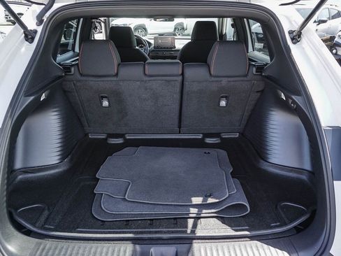 Used 2025 Honda HR-V Sport image 24