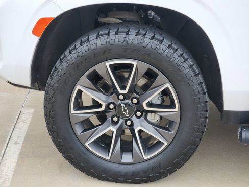 Used 2021 Chevrolet Tahoe Z71 image 14