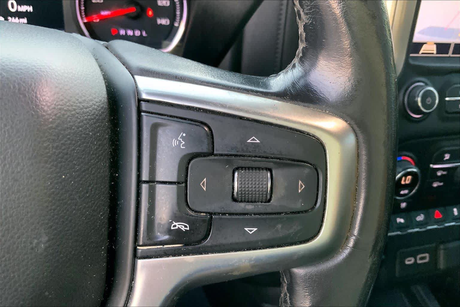 Used 2020 Chevrolet Silverado 2500 LTZ AWD/4WD image 23