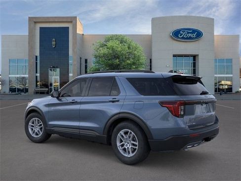 New 2026 Ford Explorer Active w/ Active Comfort Package image 4