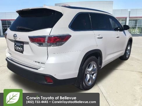 Used 2015 Toyota Highlander Limited AWD/4WD image 3