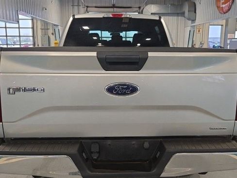 Used 2015 Ford F150 XLT w/ Trailer Tow Package image 3