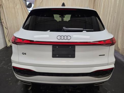 New 2025 Audi Q5 Prestige image 7