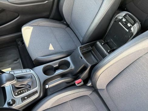 Used 2021 Kia Seltos S AWD/4WD image 22
