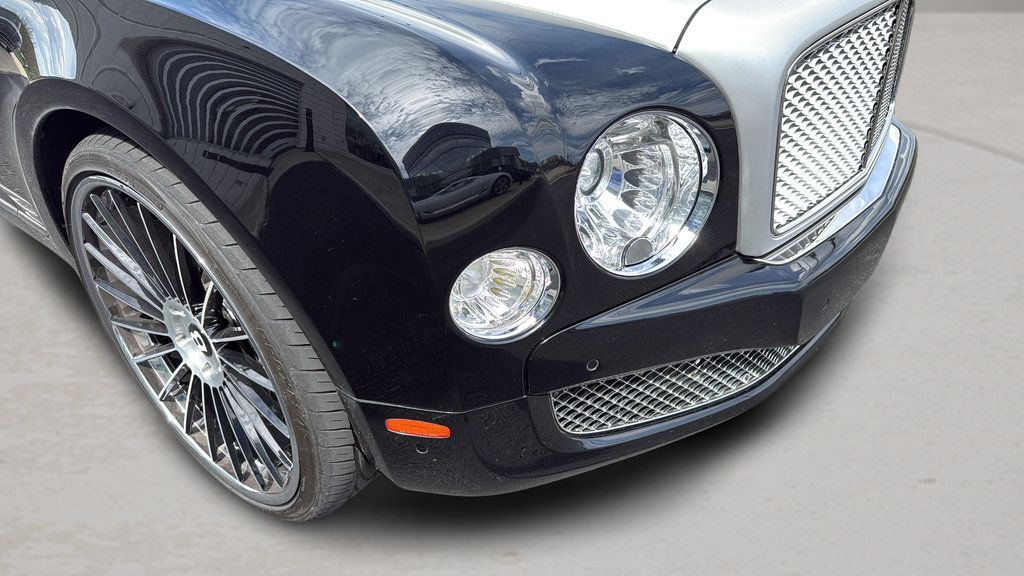 Used 2013 Bentley Mulsanne RWD image 12