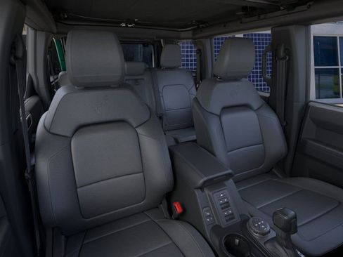 New 2025 Ford Bronco Outer Banks image 11