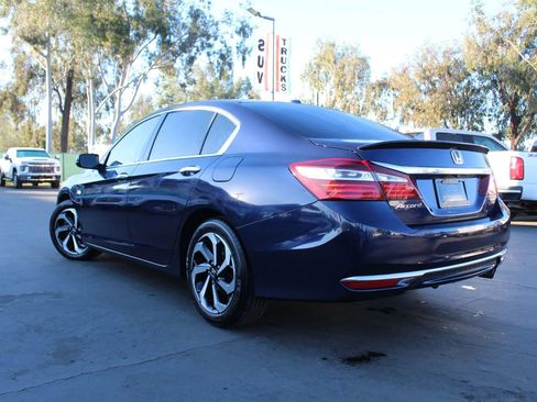 Used 2016 Honda Accord EX image 3