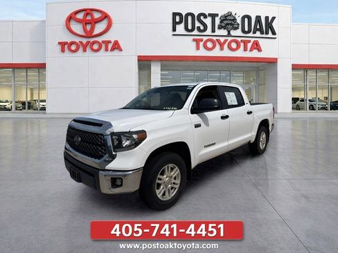 Used 2019 Toyota Tundra SR5 w/ SR5 Upgrade Package AWD/4WD image 1
