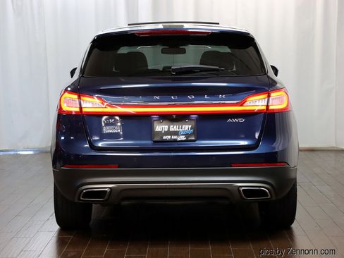 Used 2017 Lincoln MKX Reserve w/ Lincoln MKX Climate Package image 7