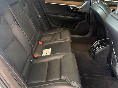Used 2019 Volvo S90 T6 Inscription w/ Advanced Package AWD/4WD image 10