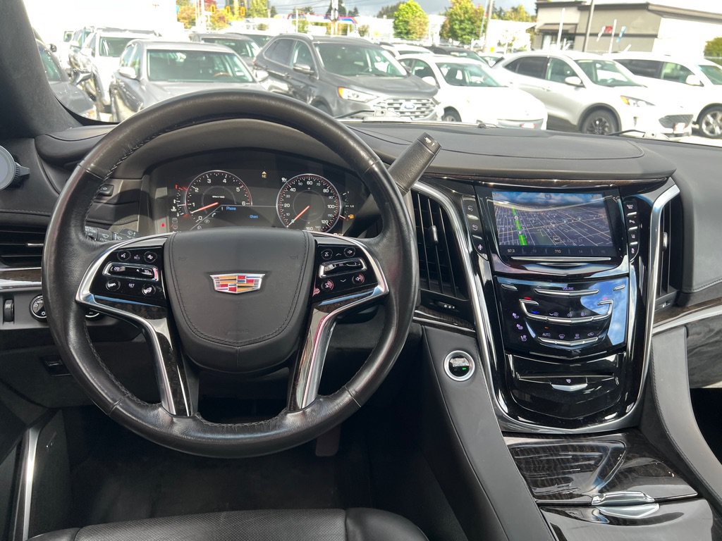 Used 2015 Cadillac Escalade ESV Platinum AWD/4WD image 15
