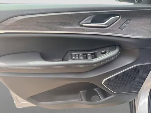 New 2026 Jeep Grand Cherokee Limited AWD/4WD image 9
