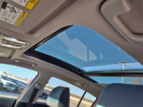 Used 2022 Kia Sportage EX image 21