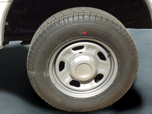 Used 2023 Ford F350 XL w/ Snow Plow Prep Package image 9