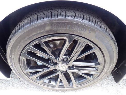 Certified 2025 Toyota Camry SE w/ Convenience Package FWD image 12