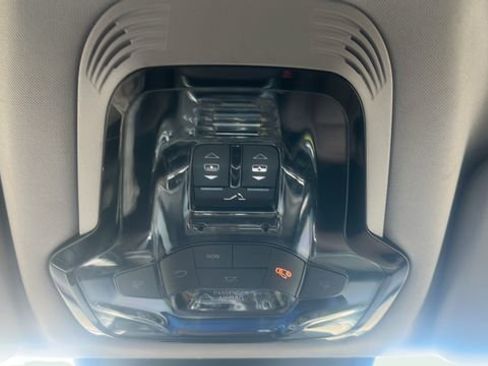 Used 2021 Alfa Romeo Stelvio Ti w/ Nero Edizione image 24